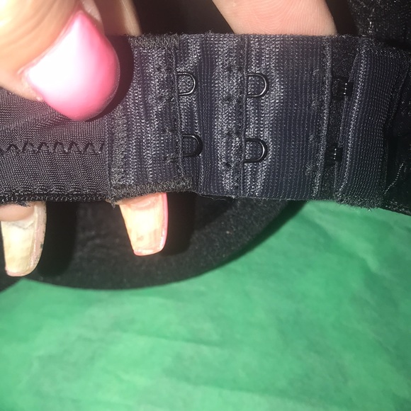 Bra bundle size 38C🌸 - Picture 6 of 8